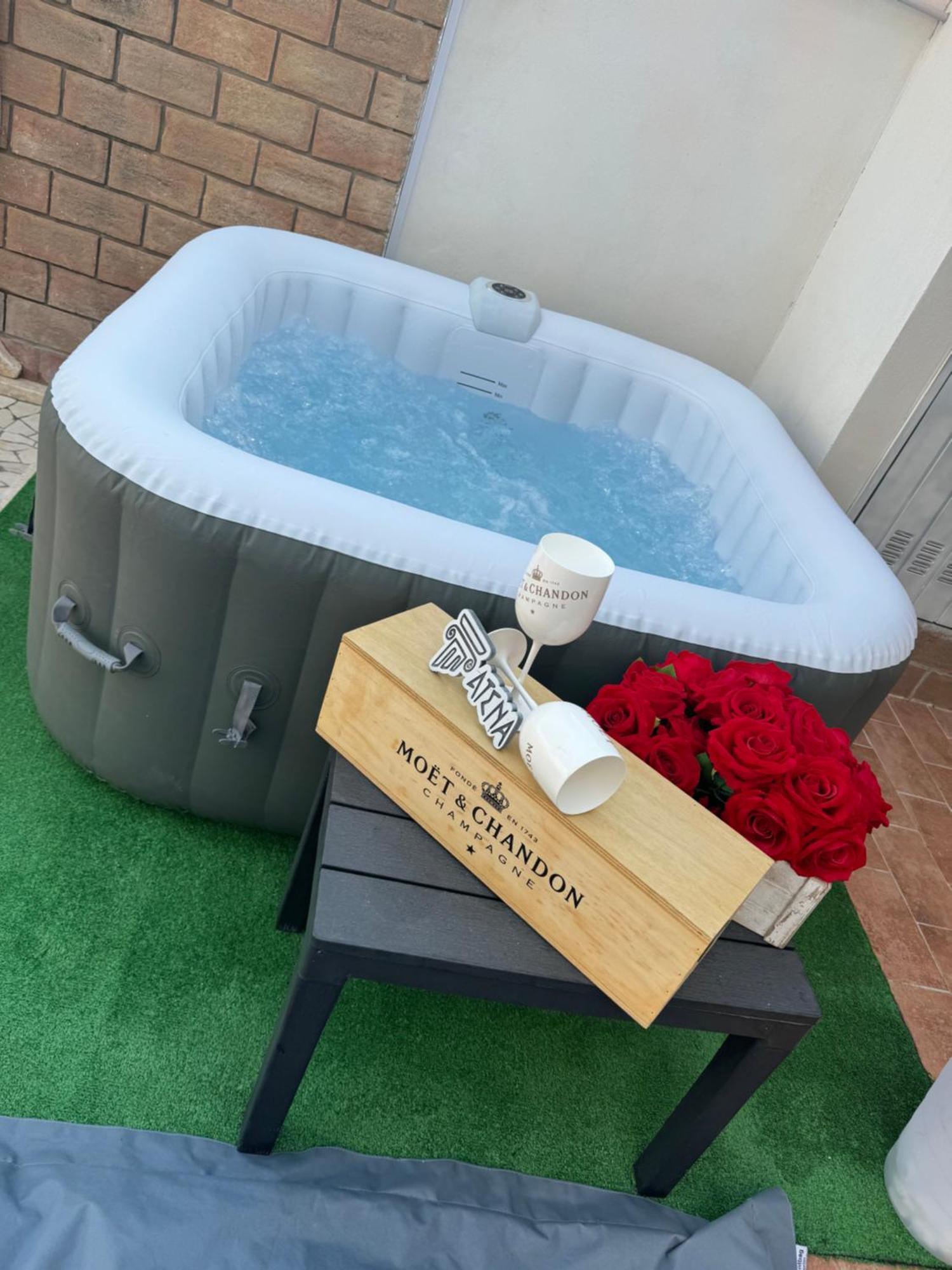 Atena B&B Apartments Platino San Silvestro  エクステリア 写真